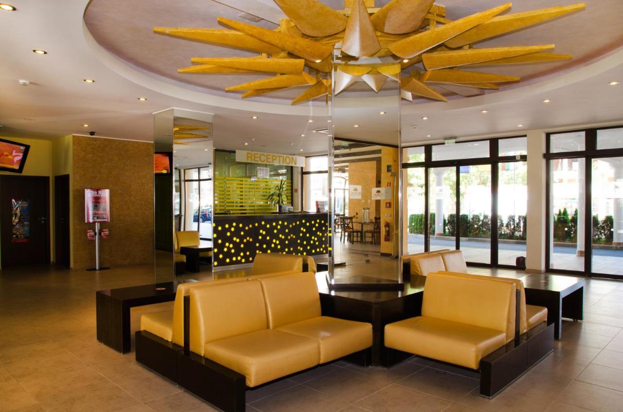 Royal Sun Holiday Apartments Pantai Sunny Luaran gambar